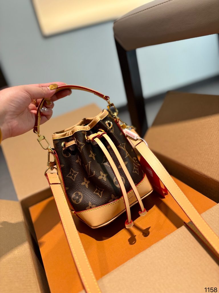 Reddit FashionReps LouisVuitton Bag  FashionReps Bags 07YAA12631