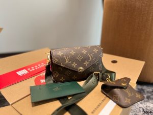 Reddit FashionReps LouisVuitton Bag  FashionReps Bags 07YAA12646