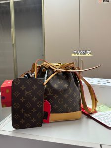 Reddit FashionReps LouisVuitton Bag  FashionReps Bags 07YAA12780