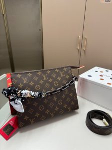 Reddit FashionReps LouisVuitton Bag  FashionReps Bags 07YAA12782