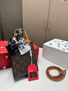 Reddit FashionReps LouisVuitton Bag  FashionReps Bags 07YAA12783