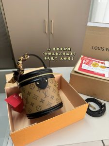 Reddit FashionReps LouisVuitton Bag  FashionReps Bags 07YAA12808