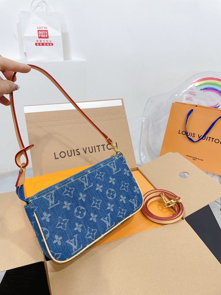 Reddit FashionReps LouisVuitton Bag  FashionReps Bags 07YAA13684