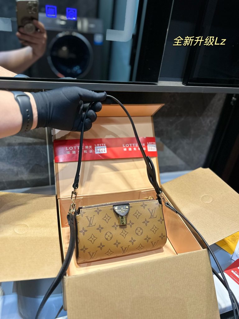 Reddit FashionReps LouisVuitton Bag  FashionReps Bags 07YAA13957