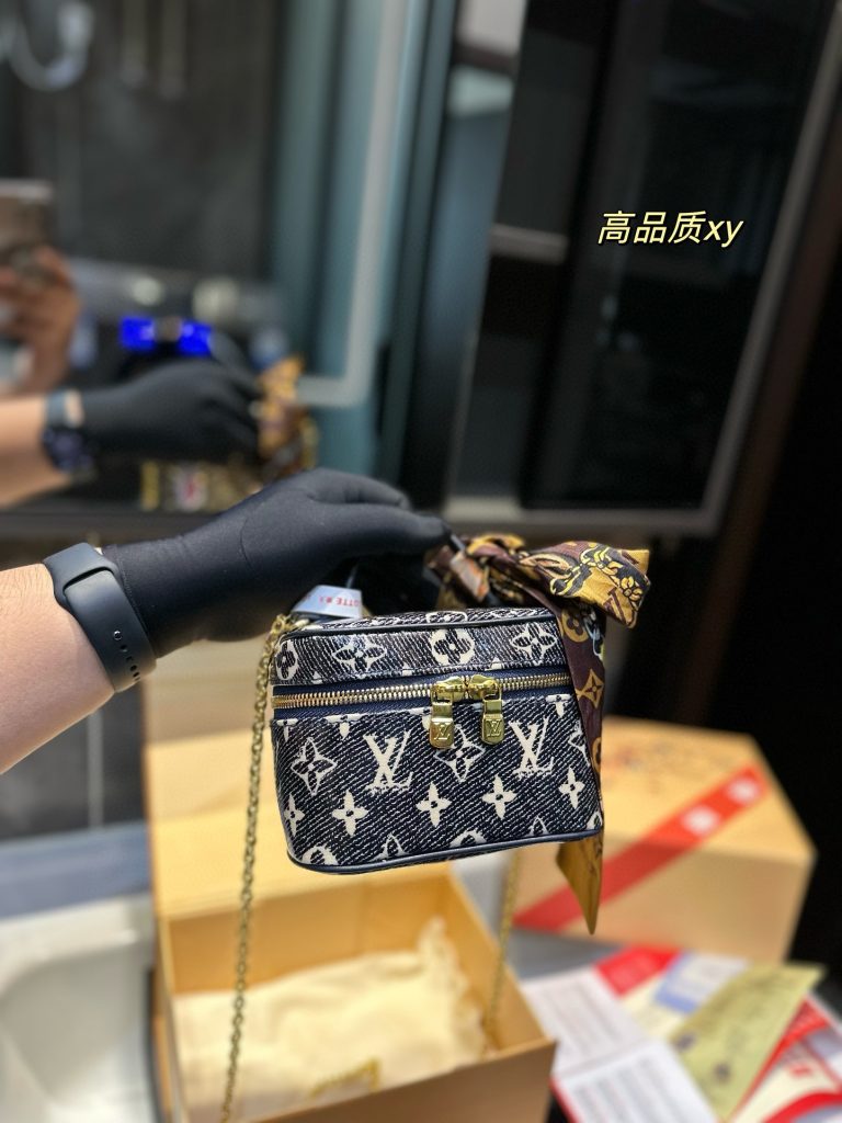 Reddit FashionReps LouisVuitton Bag  FashionReps Bags 07YAA13996