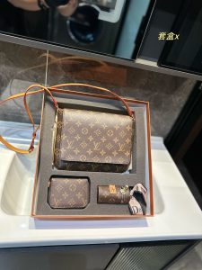 Reddit FashionReps LouisVuitton Bag  FashionReps Bags 07YAA14044