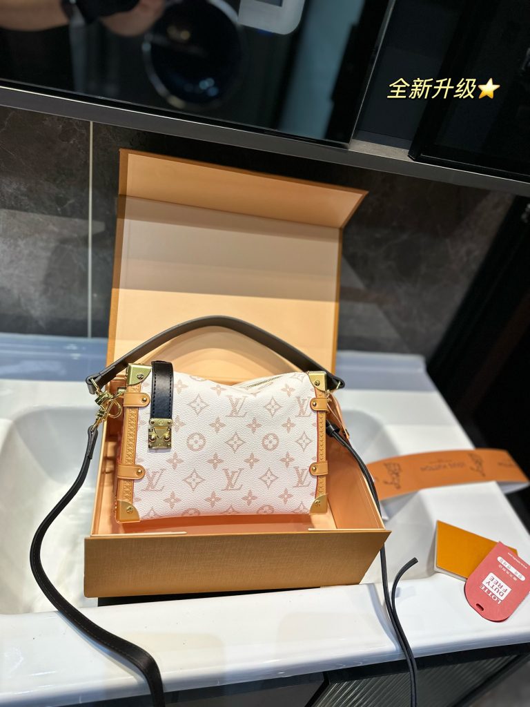 Reddit FashionReps LouisVuitton Bag  FashionReps Bags 07YAA14045
