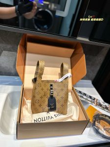 Reddit FashionReps LouisVuitton Bag  FashionReps Bags 07YAA14063