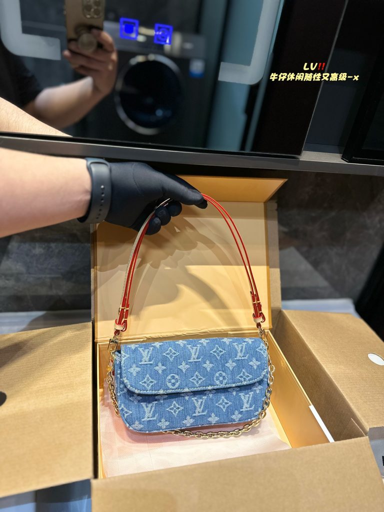 Reddit FashionReps LouisVuitton Bag  FashionReps Bags 07YAA14065