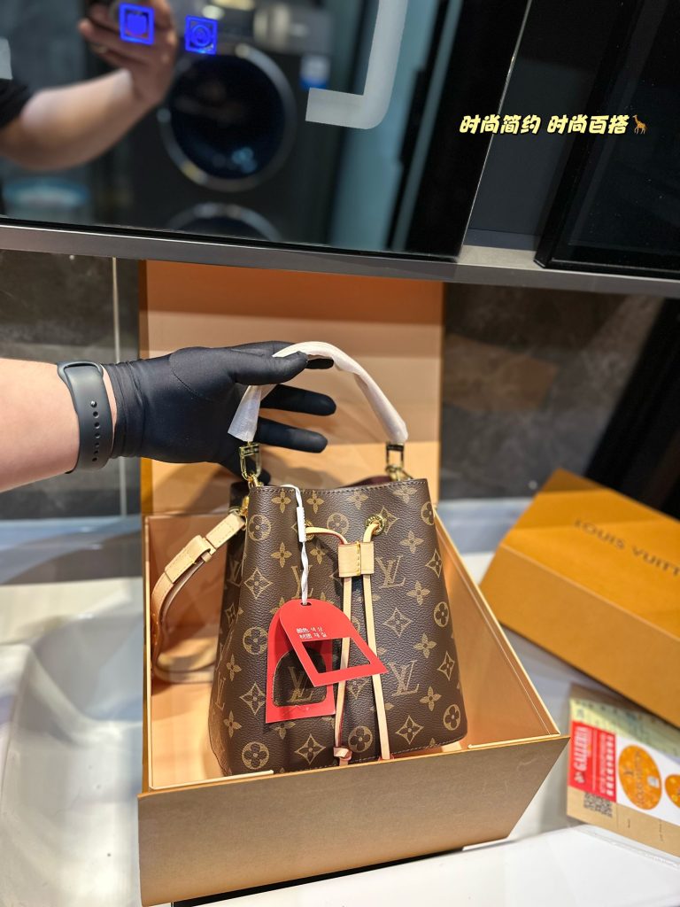 Reddit FashionReps LouisVuitton Bag  FashionReps Bags 07YAA14070