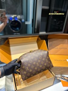 Reddit FashionReps LouisVuitton Bag  FashionReps Bags 07YAA14073