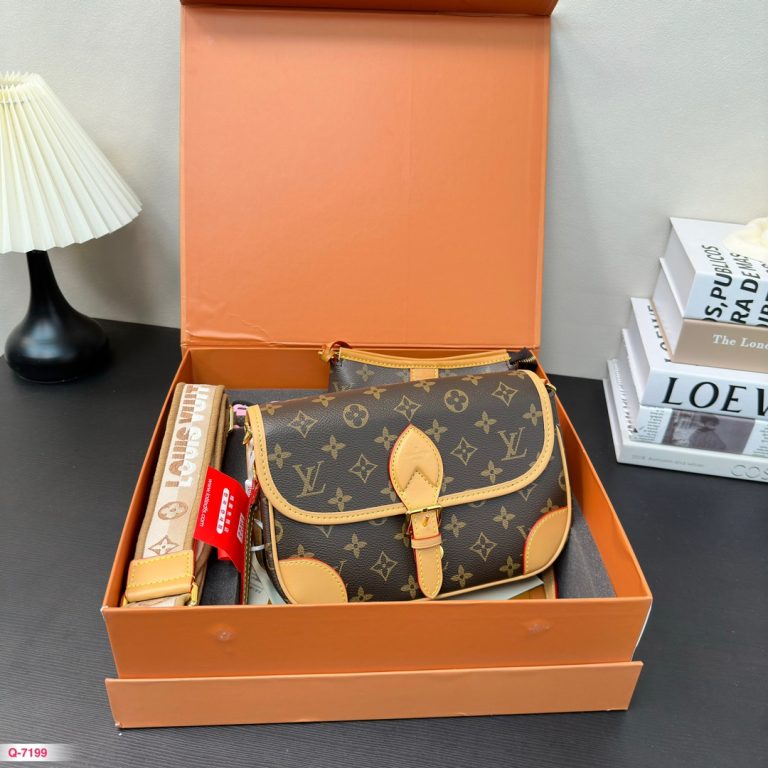 Reddit FashionReps LouisVuitton Bag  FashionReps Bags 07YAA14627