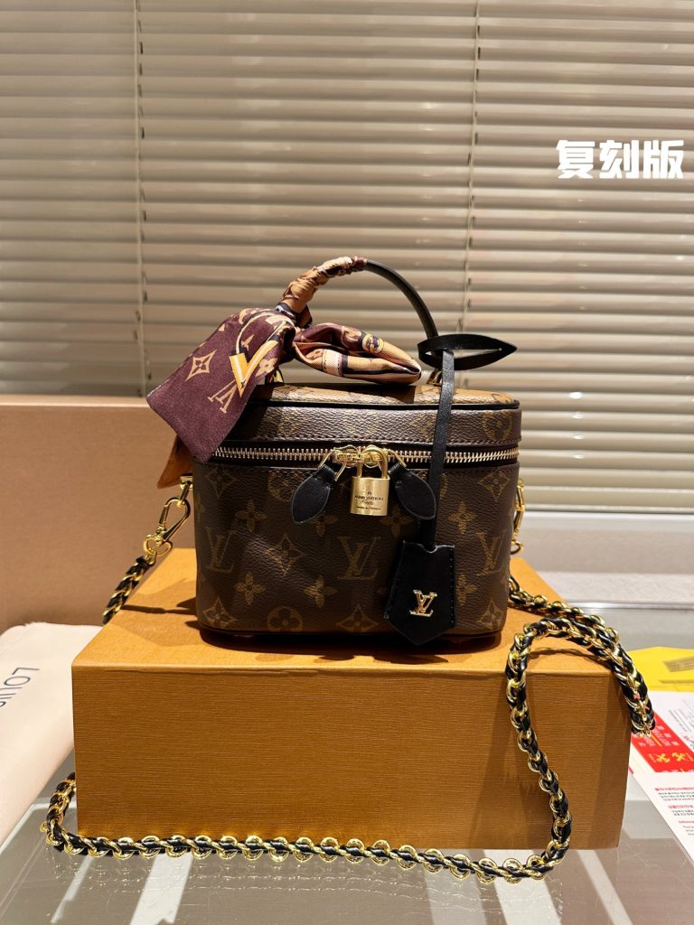 Reddit FashionReps LouisVuitton Bag  FashionReps Bags 07YAA14761