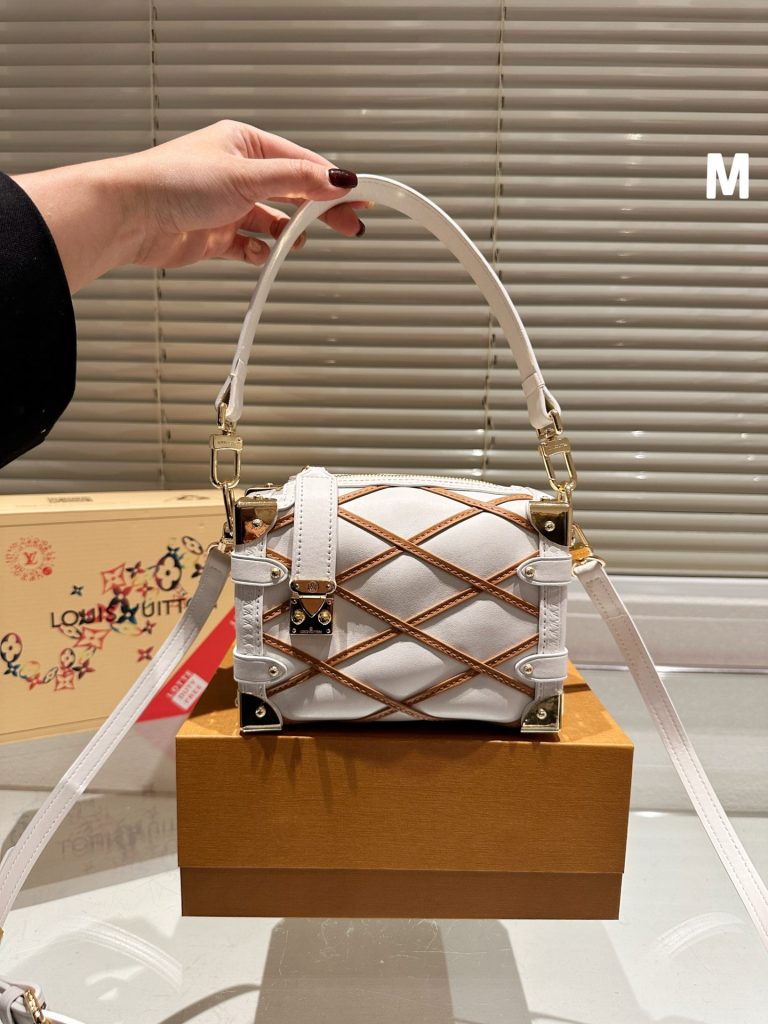 Reddit FashionReps LouisVuitton Bag  FashionReps Bags 07YAA14797