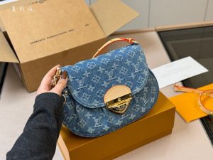 Reddit FashionReps LouisVuitton Bag FashionReps Bags 07YAA15400