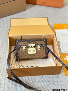 Reddit FashionReps LouisVuitton Bag  FashionReps Bags 07YAA9597