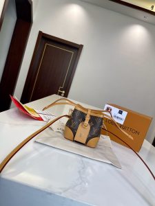 Reddit FashionReps LouisVuitton Bag  FashionReps Bags 07YAA9802
