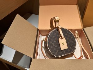 Reddit FashionReps LouisVuitton Bag  FashionReps Bags 07YAA9850