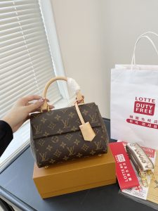Reddit FashionReps LouisVuitton Bag  FashionReps Bags 07YAA9864