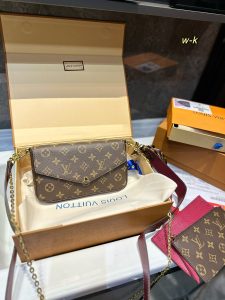 Reddit FashionReps LouisVuitton Bag  FashionReps Bags 07YAA9963