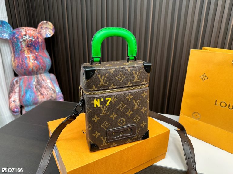 Reddit FashionReps LouisVuitton Bag  FashionReps Bags 07YAA9990