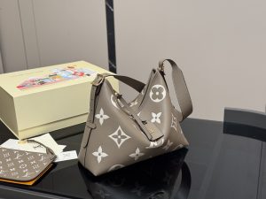 Reddit FashionReps Lv Bag  FashionReps Bags 09YAR7841
