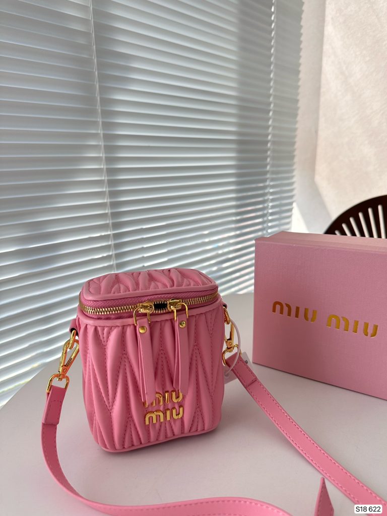 Reddit FashionReps Miumiu Bag  FashionReps Bags 06YAA15649
