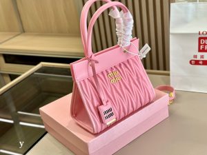 Reddit FashionReps Miumiu Bag  FashionReps Bags 06YAA15661