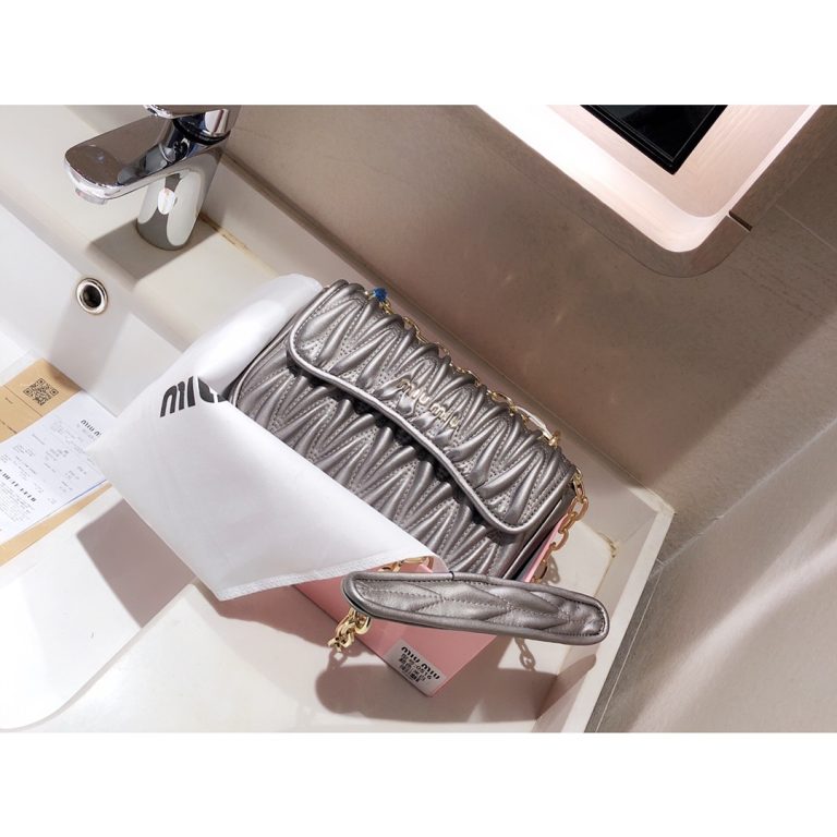 Reddit FashionReps Miumiu Bag  FashionReps Bags 06YAA15908