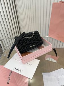 Reddit FashionReps Miumiu Bag  FashionReps Bags 06YAA16020
