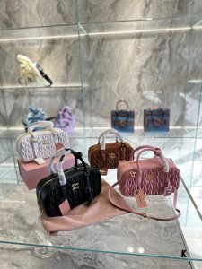 Reddit FashionReps Miumiu Bag FashionReps Bags 06YAA16134