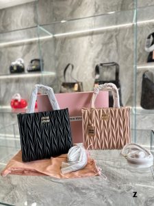 Reddit FashionReps Miumiu Bag FashionReps Bags 06YAA16139