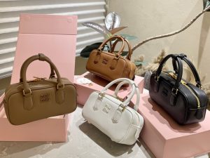 Reddit FashionReps Sac Miumiu FashionReps Sacs 06YAA16145
