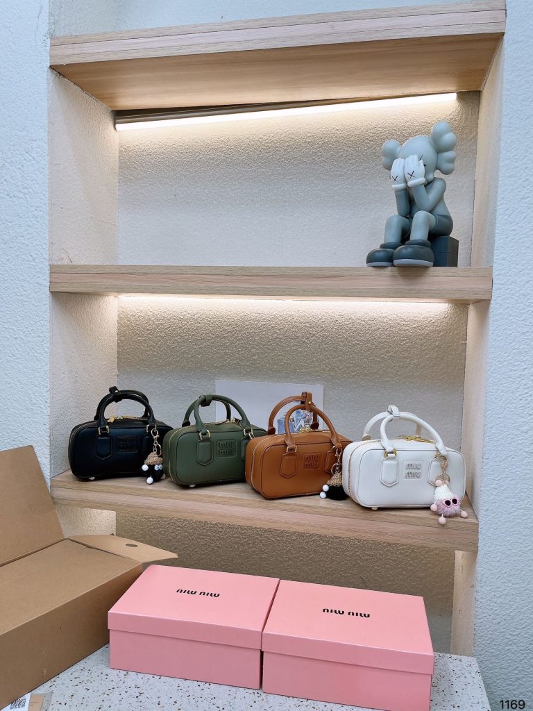 Reddit FashionReps Miumiu Bag  FashionReps Bags 06YAA16377