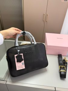 Reddit FashionReps Sac Miumiu FashionReps Sacs 06YAA16395