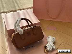 Reddit FashionReps Miumiu Bag FashionReps Bags 06YAA16442