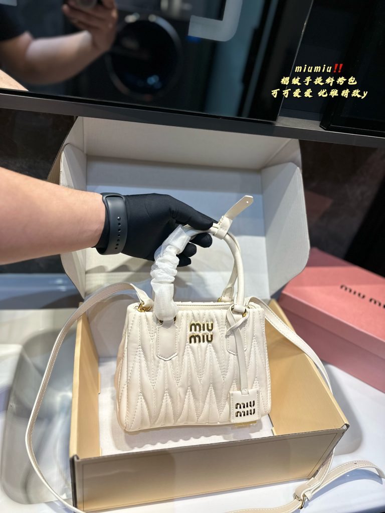 Reddit FashionReps Miumiu Bag  FashionReps Bags 06YAA16700
