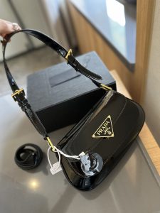Reddit FashionReps Prada Bag  FashionReps Bags 05YAA16931