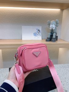 Reddit FashionReps Prada Bag  FashionReps Bags 05YAA16995