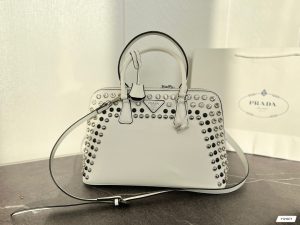 Reddit FashionReps Prada Bag  FashionReps Bags 05YAA17030