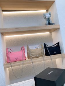 Reddit FashionReps Prada Bag  FashionReps Bags 05YAA17046