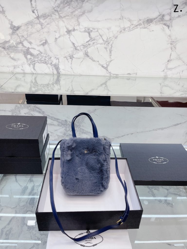 Reddit FashionReps Prada Bag  FashionReps Bags 05YAA17068