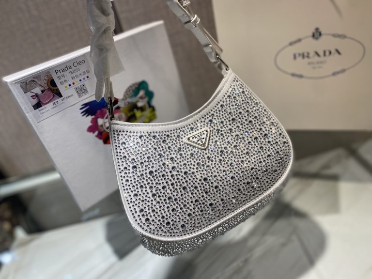 Reddit FashionReps Prada Bag  FashionReps Bags 05YAA17076