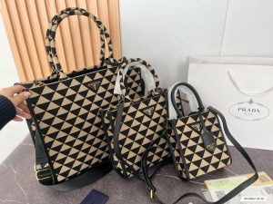 Reddit FashionReps Prada Bag  FashionReps Bags 05YAA17096