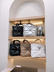 Reddit FashionReps Prada Bag  FashionReps Bags 05YAA17107