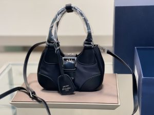 Reddit FashionReps Prada Bag  FashionReps Bags 05YAA17108