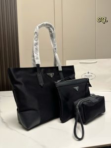 Reddit FashionReps Prada Bag  FashionReps Bags 05YAA17144
