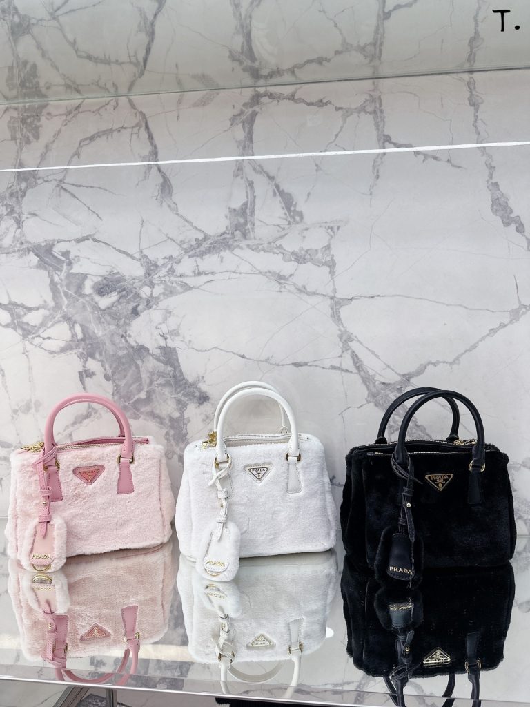 Reddit FashionReps Prada Bag  FashionReps Bags 05YAA17167