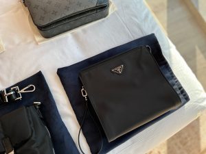 Reddit FashionReps Prada Bag  FashionReps Bags 05YAA17196