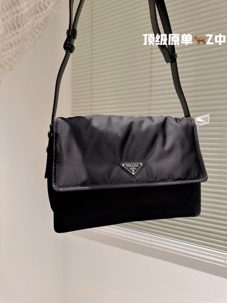 Reddit FashionReps Prada Bag  FashionReps Bags 05YAA17244